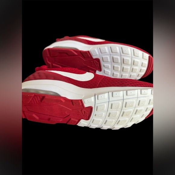 Nike Men Air - Picture 6 of 6